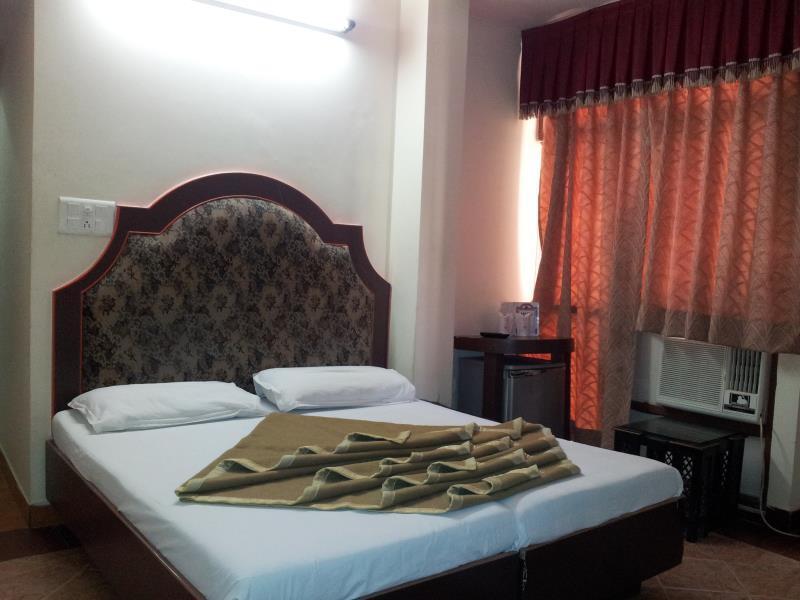 Hotel Kwality Нью-Дели Экстерьер фото